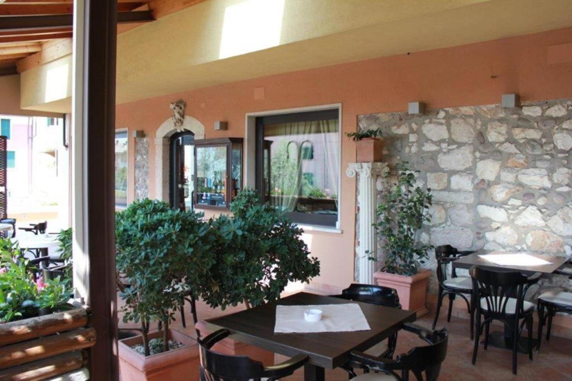 Hotel Al Sole - Enjoy Holiday Cavaion Veronese Eksteriør billede