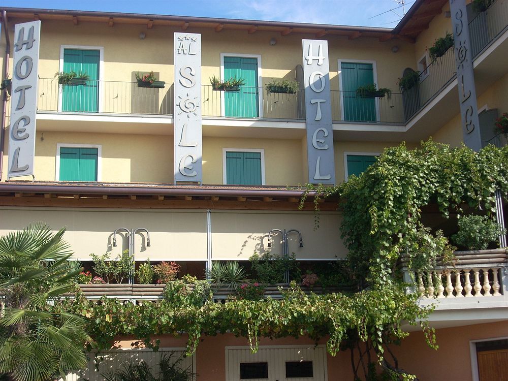 Hotel Al Sole - Enjoy Holiday Cavaion Veronese Eksteriør billede